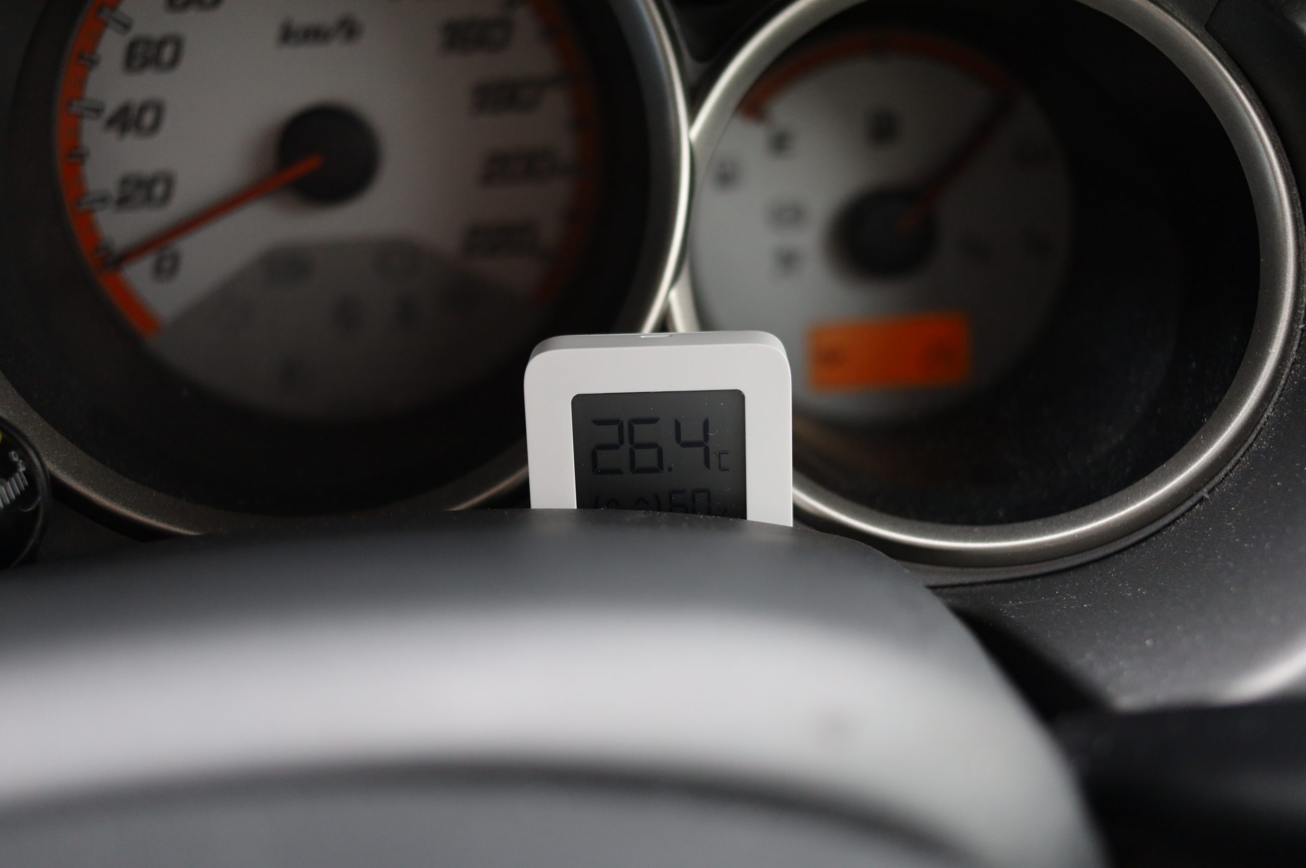 Retrofitting a Temperature and Hygrometer Sensor to the Honda Jazz
